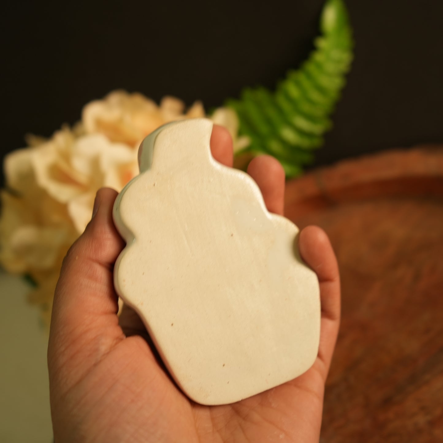 Cupcake tiny ceramic palette in India