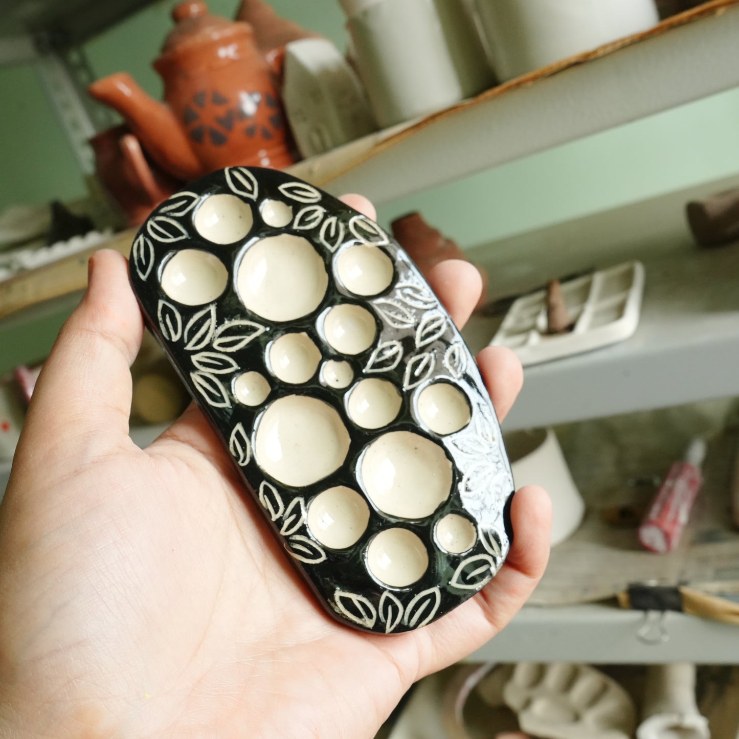 Handmade Ceramic Palette - Sgraffito Black & White floral design