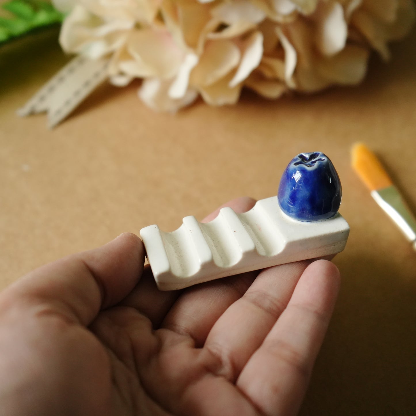 Ceramic Brushrest - Blueberry