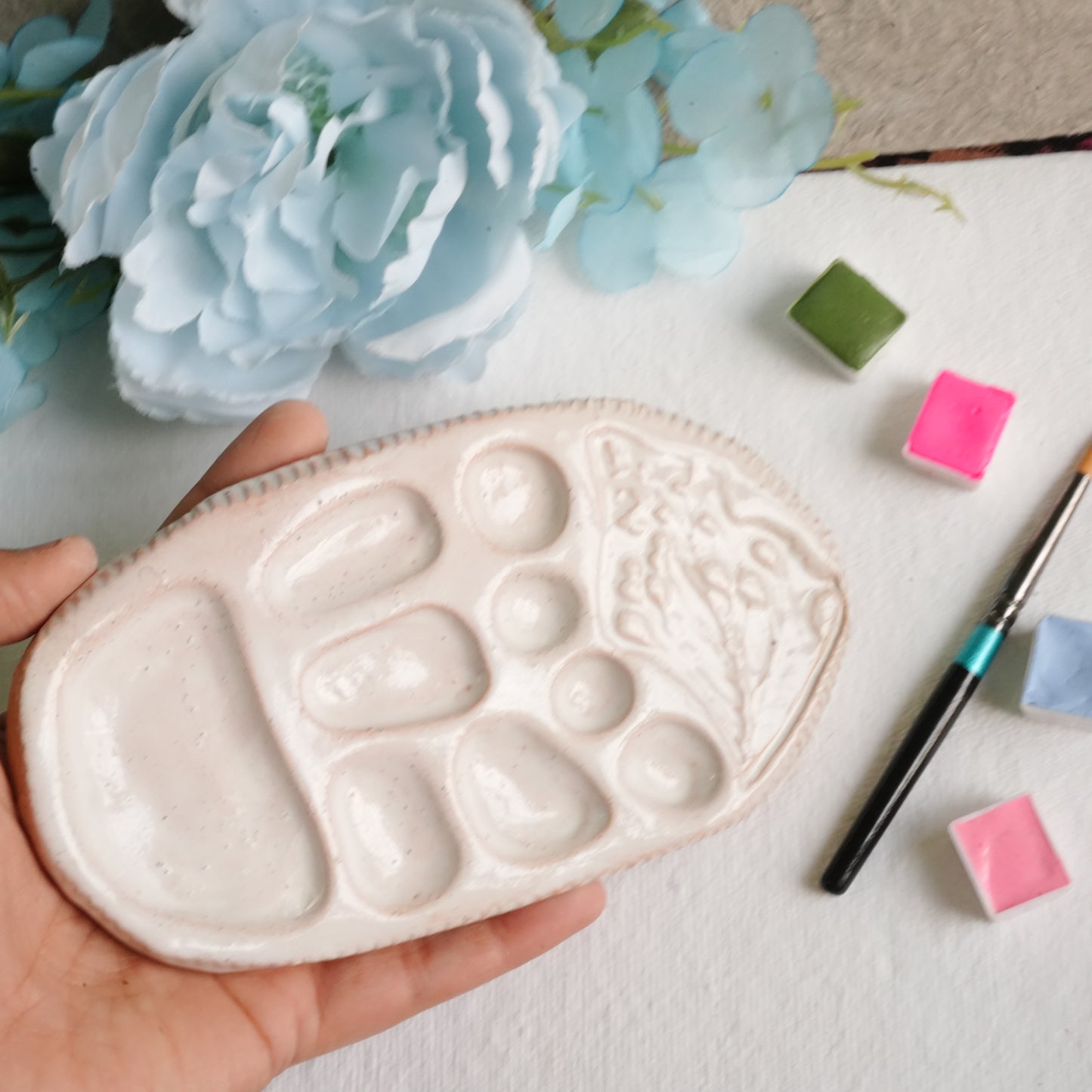 Floral Impressions Ceramic Palette - Speckled finish, Artist gifts, Made in India