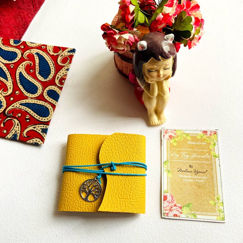 5 X 5 cm Miniature Journal (With Charm)