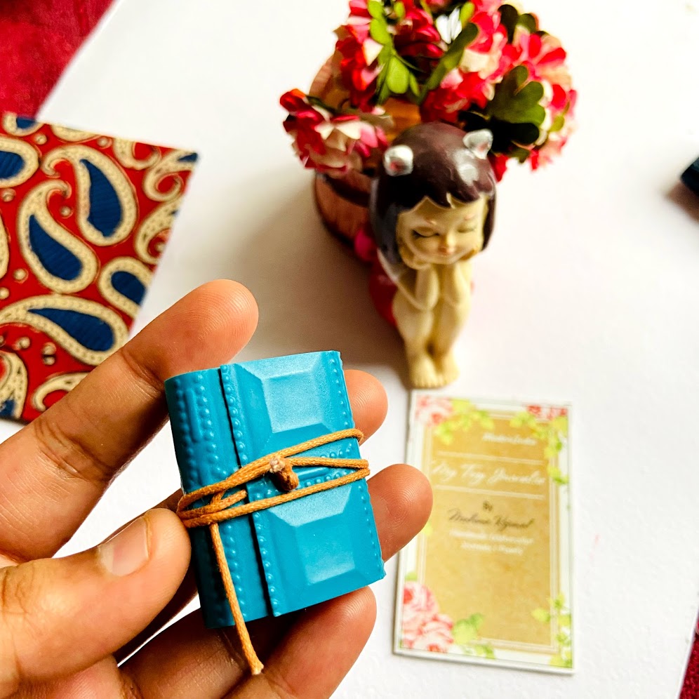 2.5 X 4 cm Miniature Journal (Without Charm)