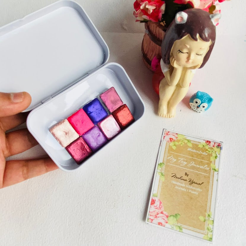 "TRIUMPH" Palette - Set of 8 Metallic Half pans